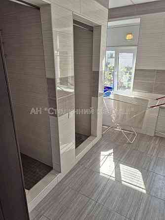 Оренда Будинок 23-кімнатний на Саксаганського вул., 66Б Київ