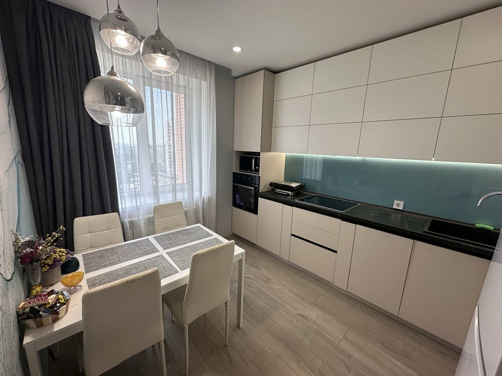 Продаж Квартира 2-кімнатна, 8/10 поверх на Мира пр., 2К Дніпро - фото 1