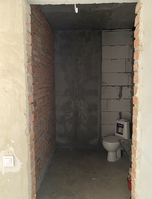 Продаж 2к Квартира 71 кв.м Вітрука 6г Zhytomyr - photo 4