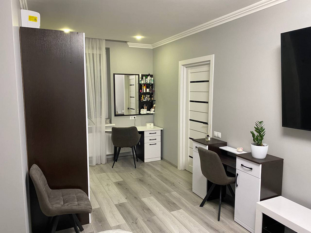 Оренда 2к Квартира 55 кв.м Покровська  ЖК Вернісаж Житомир - изображение 1