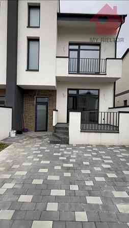 Продаж 3-поверховий Будинок  117 кв.м   Uzhhorod