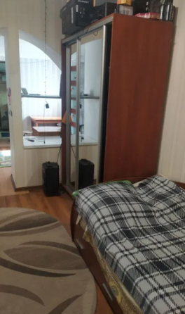 Продам 2-комнатную квартиру на земле в районе ул.Паустовского (Суворовская Таврия) 