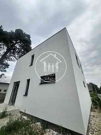 Продаж 2-поверховий Будинок з ділянкою 6.5 сот 128 кв.м  на хвойна Briukhovychi (Peremyshlianskyi raion)