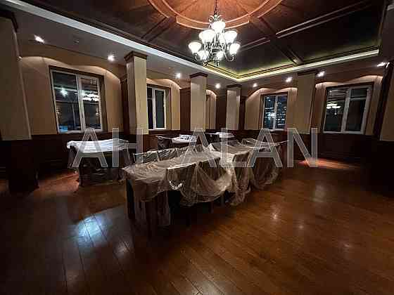 Оренда заклад громадського харчування на Генерала Алмазова вул., 12 поверх - 1/3 Kiev