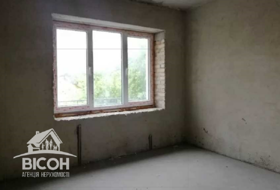 Продається двох рівнева 4 кімнатна квартира на Новому Світі. Ternopil'