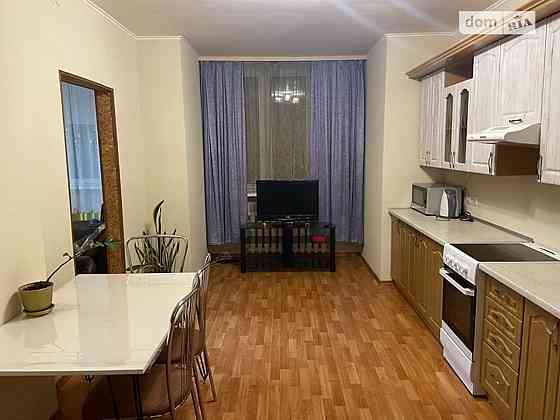 Оренда Квартира 2-кімнатна, 2/36 поверх на ул. Срибнокильская, 1 Kiev