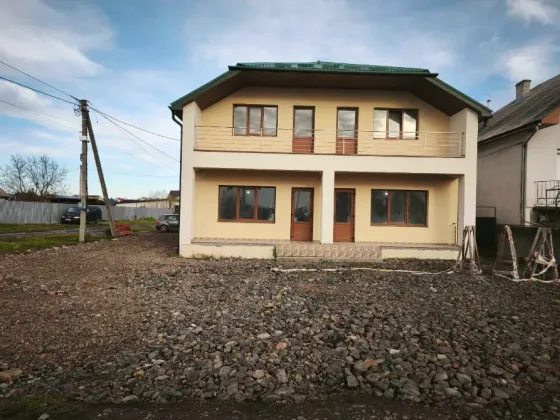 Здається Окрема будівля / частина будівлі площа 350 кв.м Ужгород Панаса Мирного 58 Ужгород