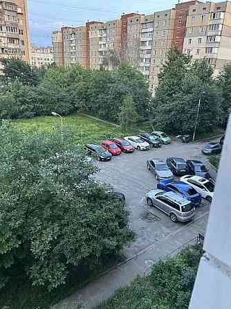 Оренда Квартира 1-кімнатна, 4/9 поверх на Європейського Союза, 70Б Киев