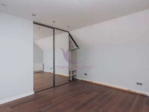 Продаж 2-поверховий   180 кв.м 4 кімн.  Чернівці - фото 10