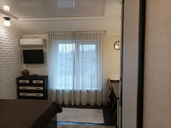 Продаж Будинок на Ентузіастів, 6 Київ