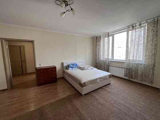 Оренда Квартира 1-кімнатна, 13/21 поверх на Чавдар, 13 Kiev