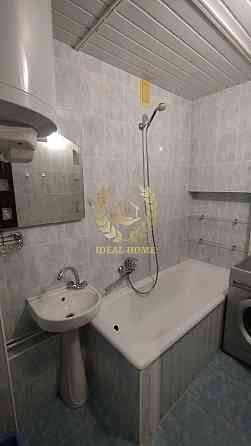 Продається 2-х кімнатна квартира в Деснянському р-ні, Лісний масив Київ