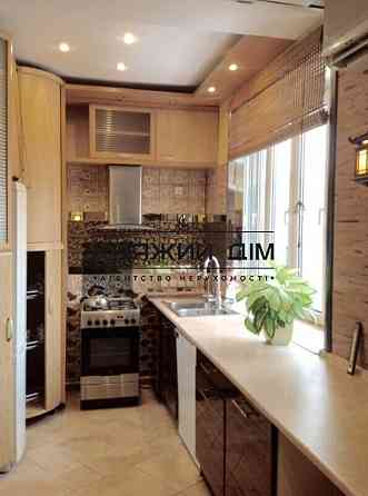 Продаж 2-рівневої квартири в центрі Києва, метро Кловська. № 21144975 Kiev