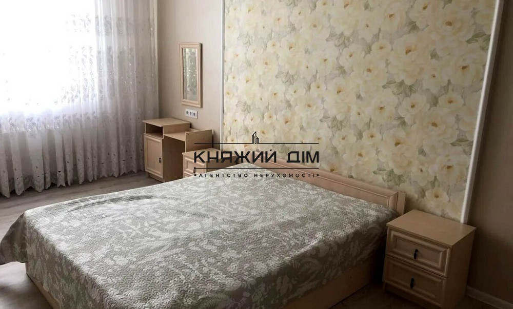 Оренда Квартира 2-кімнатна, 16/20 поверх на Светлая ул. Київ - фото 1