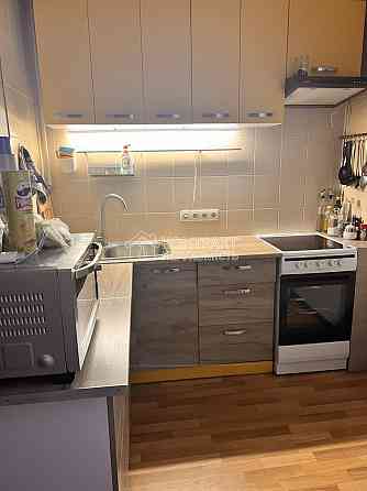 Продаж Квартира 3-кімнатна, 4/5 поверх на вул. Маршала Бажанова Харьков