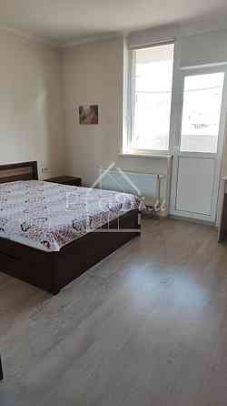 Оренда Квартира 3-кімнатна, 13/18 поверх на Степана Рудницького, 5а Kiev