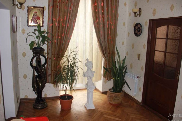 Красивая квартира на Европейской площади. Одеса - фото 1