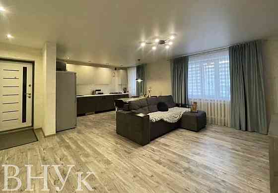 Продаж Квартира 4-кімнатна, 1/10 поверх на Дмитра Білоконя Вінниця