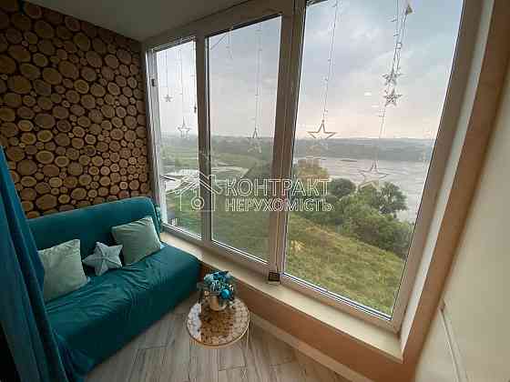 Оренда Квартира 3-кімнатна, 8/10 поверх на вул. Кушнарева Pesochin