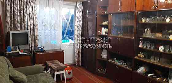 Продаж Квартира 1-кімнатна, 1/9 поверх на вул. Ньютона Харків