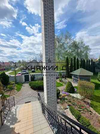 Продаж 3-х поверхового будинку в смт Калинівка. № 2211648 Калинівка (Богуславський район)