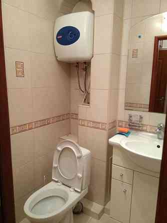 Оренда Квартира 2-кімнатна, 5/5 поверх на ул. Краснодарская, 47/1 Киев