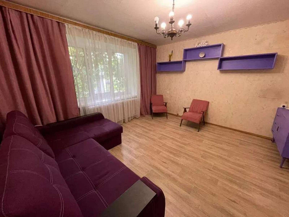 Оренда Квартира 2-кімнатна, 1/1 поверх на пр. Победы Київ - фото 1