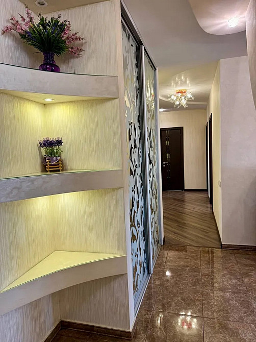 Продаж Квартира 4-кімнатна, 15/17 поверх на Дарницкая ул., 19 Дніпро - фото 4