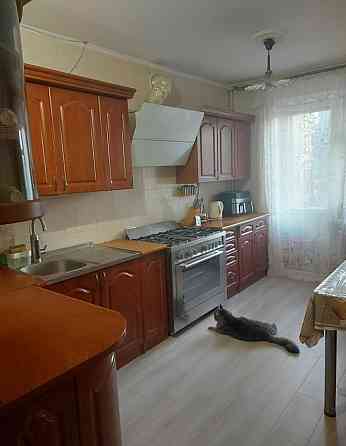 Продати 3-кімнатну квартиру Odessa