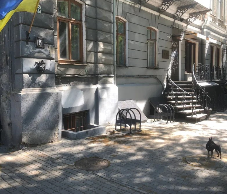 Продаж Квартира 4-кімнатна на переулок Маяковского, 8 Одеса - фото 1