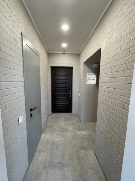 Продам квартиру з ремонтом в ЖК "47 Кадор" (вул.Ак.Сахарова) Крижанівка (Комінтернівський район) - фото 2