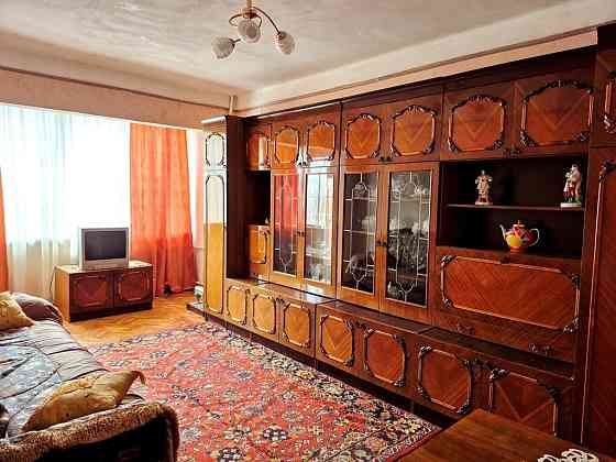 Оренда Квартира 2-кімнатна, 3/9 поверх на улица Энтузиастов, д.35 Київ