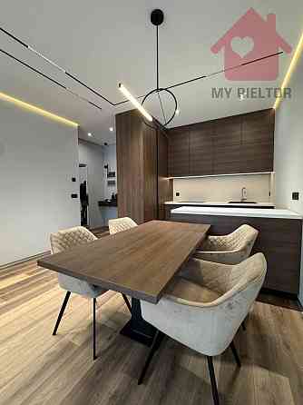 Продаж Квартира 1-кімнатна, 3/3 поверх на Собранецька Uzhhorod