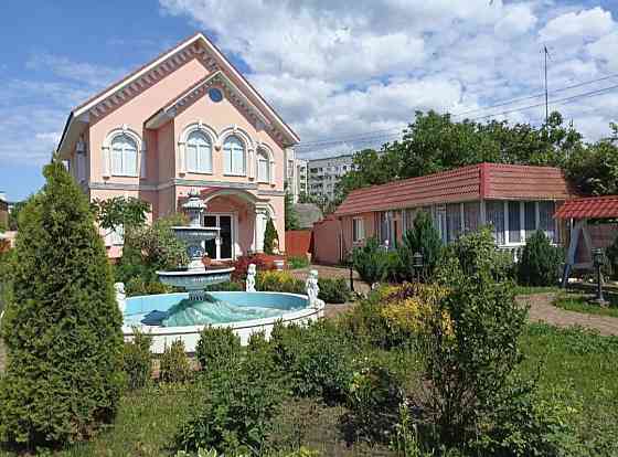 Продаж 2-поверховий Будинок з ділянкою 19 сот 240 кв.м 7+ кімн. на Миру Житомир