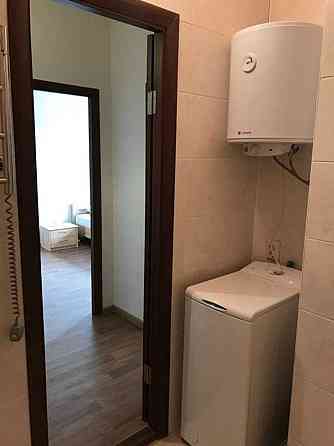 Оренда Квартира 1-кімнатна, 25/25 поверх на Софії Русової, 5б Київ