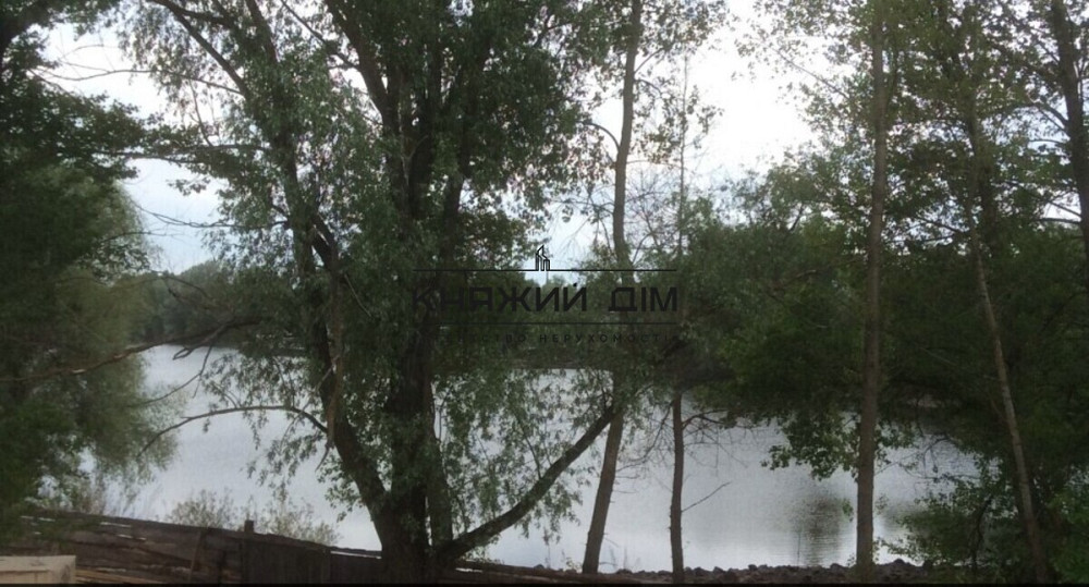 Продажа 2 эт. дома с ремонтом 150 м2 в с. Осещина, 1 линия от затоки р. Десна, свой пляж № 2210526 Осещина - фото 2