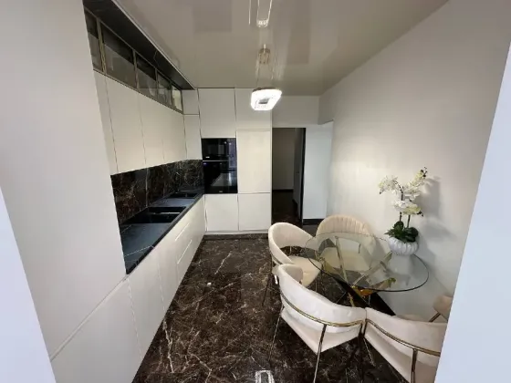 For sale 2-room Apartment 58 sq.m Мельника Ivano-Frankivs'k