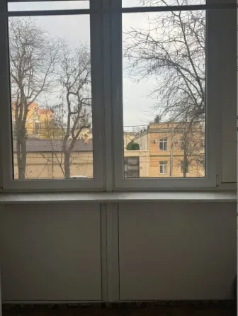 For sale 2-room Apartment 63 sq.m леонтовича Odessa
