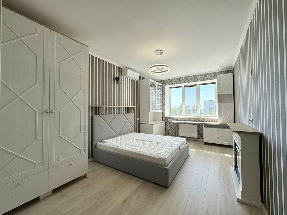 Оренда Квартира 1-кімнатна, 7/11 поверх на Харківське шосе, 190 Киев - изображение 1