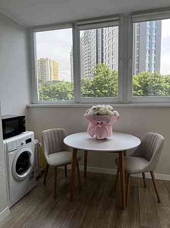 Оренда Квартира 1-кімнатна, 3/20 поверх на Деміївська, 16 Київ