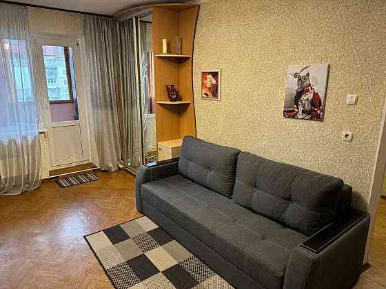 Оренда Квартира 1-кімнатна, 16/18 поверх на вул. Анни Ахматової, 15 Київ