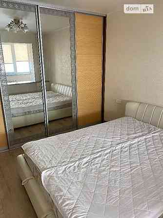 Оренда Квартира 3-кімнатна, 5/9 поверх на Дністровська, 19 Київ