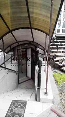 Продаж офісне приміщення на Мельникова ул. поверх - 1/5 Kiev