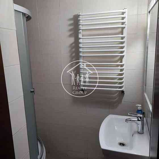 Оренда Квартира 2-кімнатна, 2/3 поверх на Нечуя-Левицького Львов