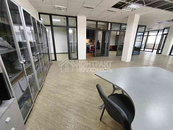 Оренда офісне приміщення на вул. Чернишевська приміщень - 5, поверх - 3/5 Kharkiv