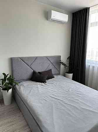 Продаж Квартира 3-кімнатна, 24/26 поверх на Братів Чибінєєвих, 8 Київ