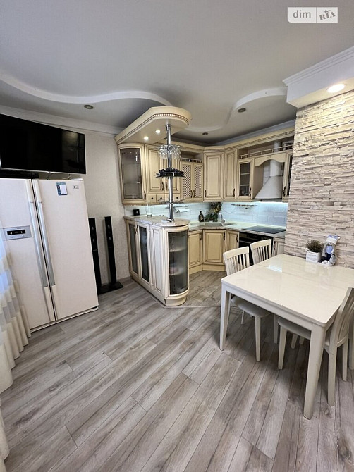 Оренда Квартира 2-кімнатна, 8/15 поверх на Драгоманова ул., 31 в Київ - фото 1