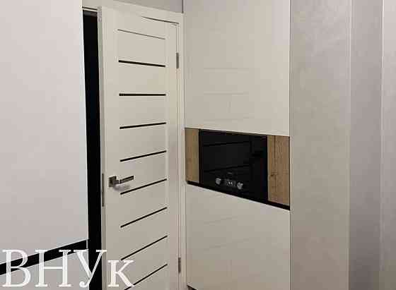 Продаж Квартира 1-кімнатна, 6/8 поверх на Собранецька, 160 Ужгород