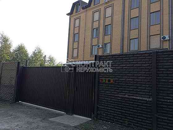 Продаж Квартира 1-кімнатна, 1/5 поверх на вул. Академіка Павлова Kharkiv