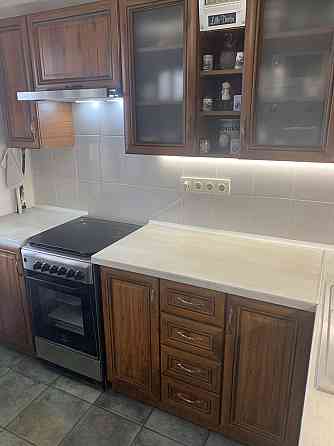 Продаж Квартира 1-кімнатна, 9/9 поверх на Васильківська вул., д. 2 Київ